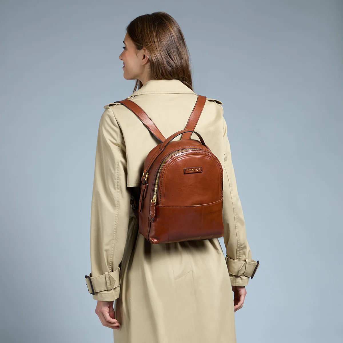 Women’s small leather backpack - Image 3