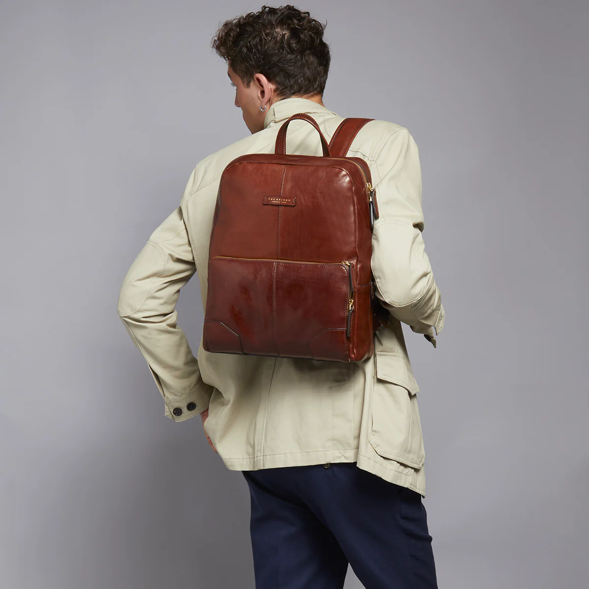 Men's leather laptop backpack one zip - Image 3