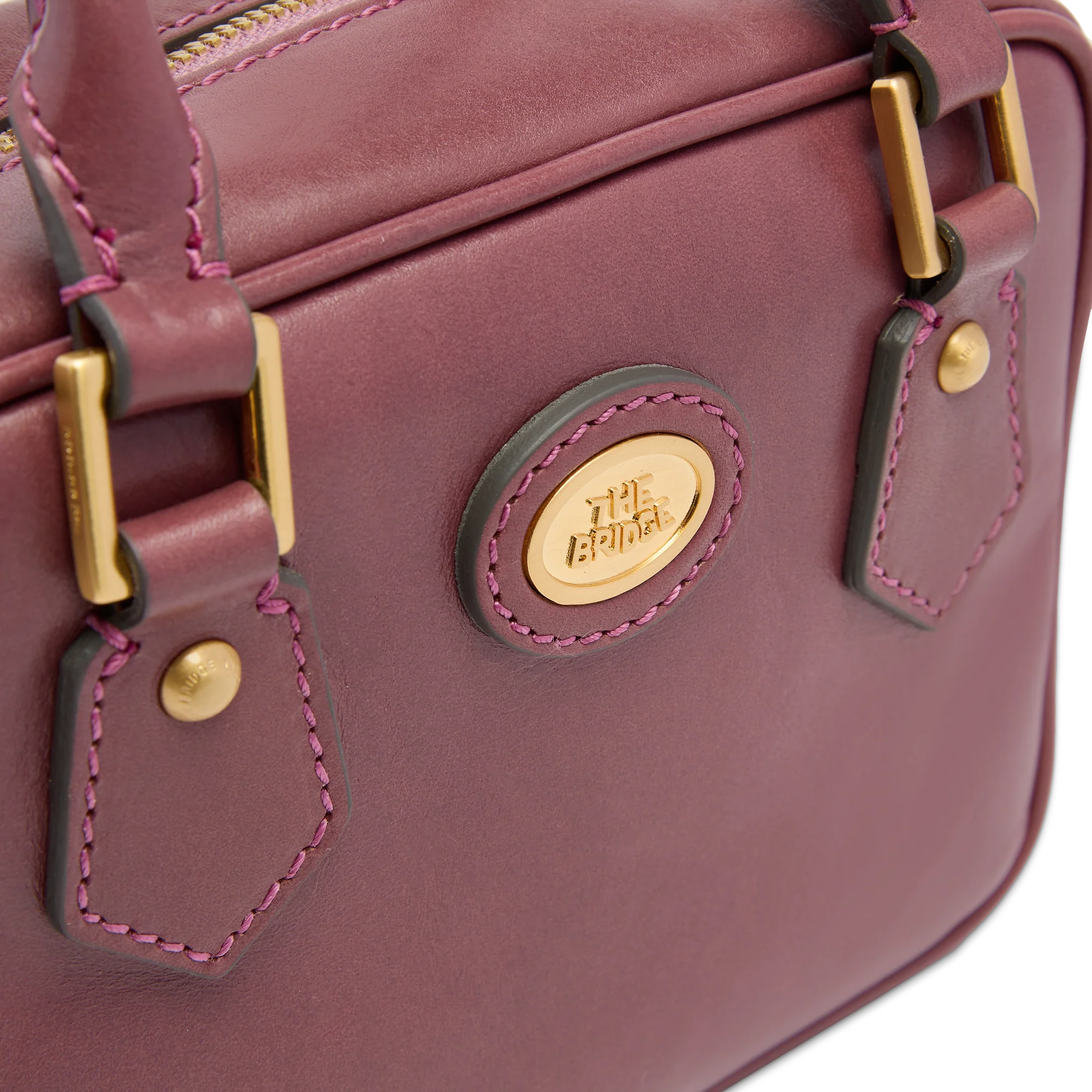 Leather bowling bag with removable shoulder strap - Image 5