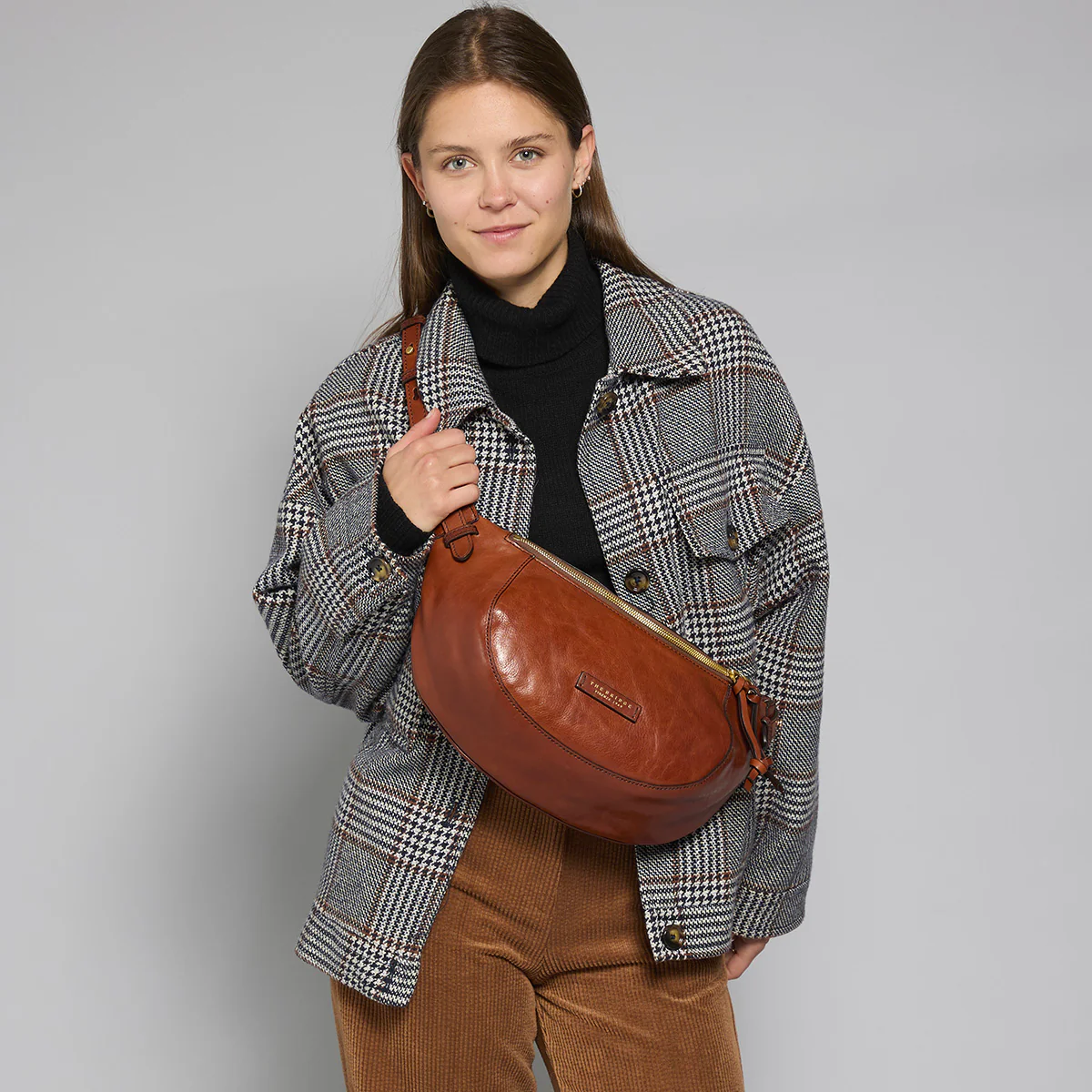 Soft leather crossbody bag - Image 5