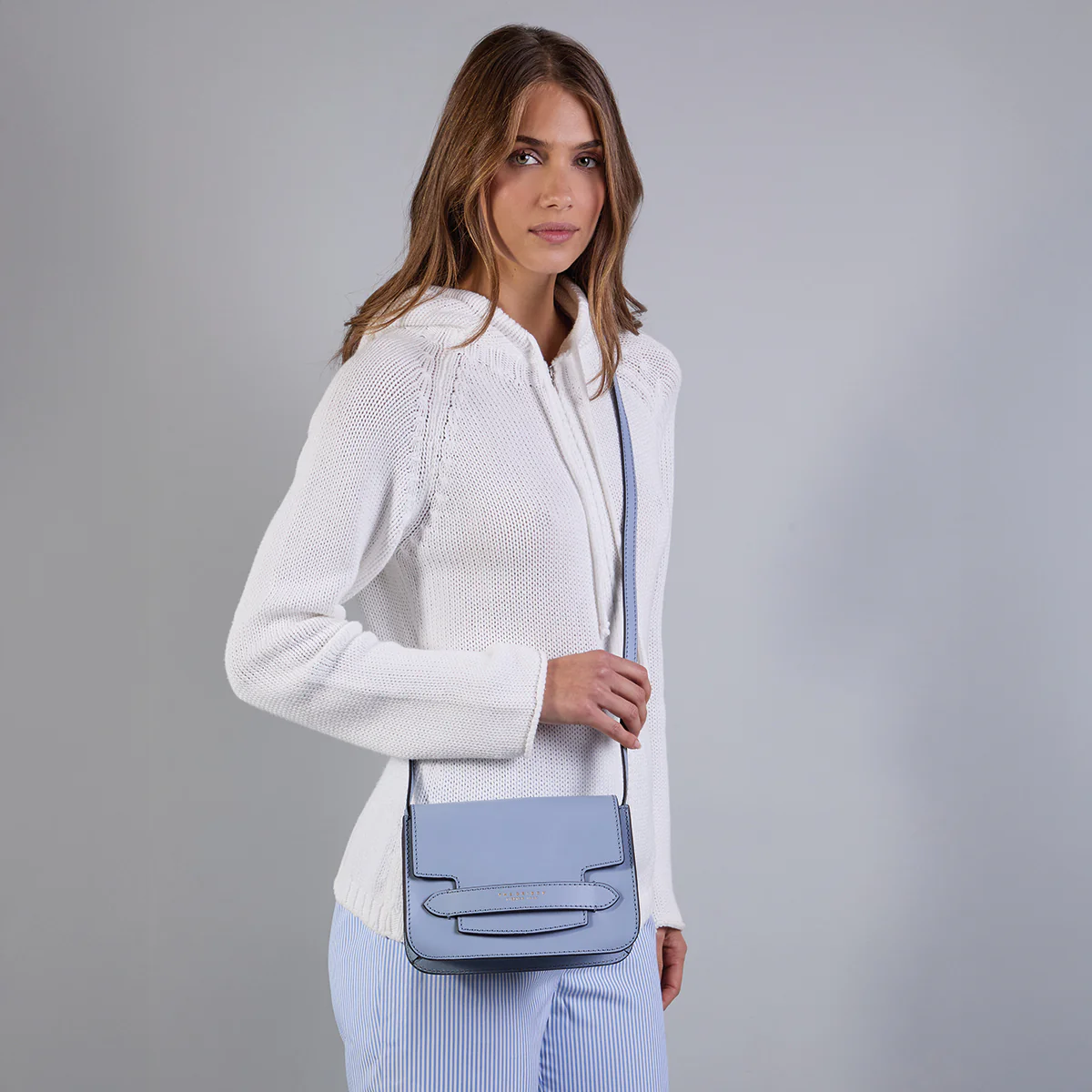 Leather crossbody bag - Image 6