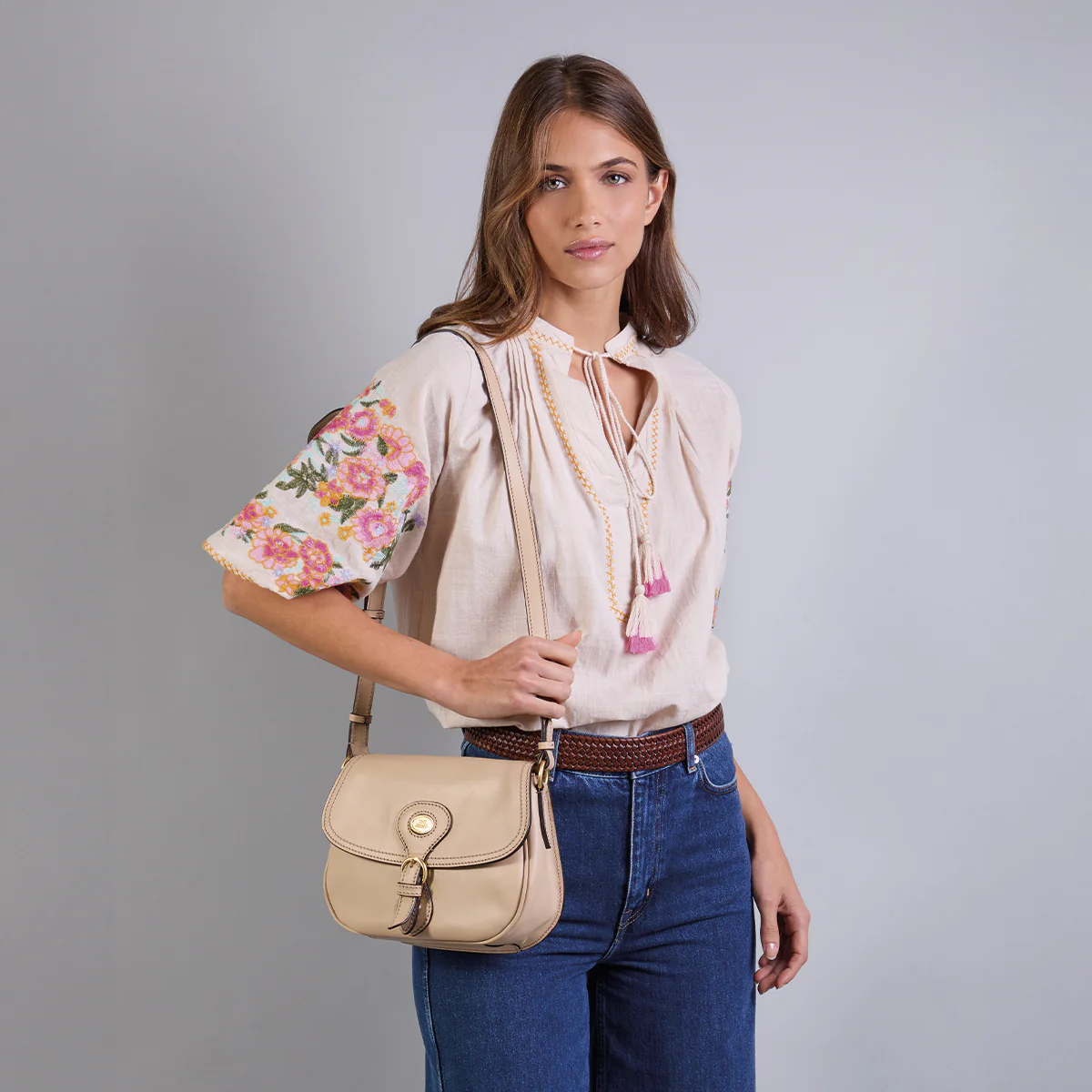 Women’s leather crossbody bag - Image 6