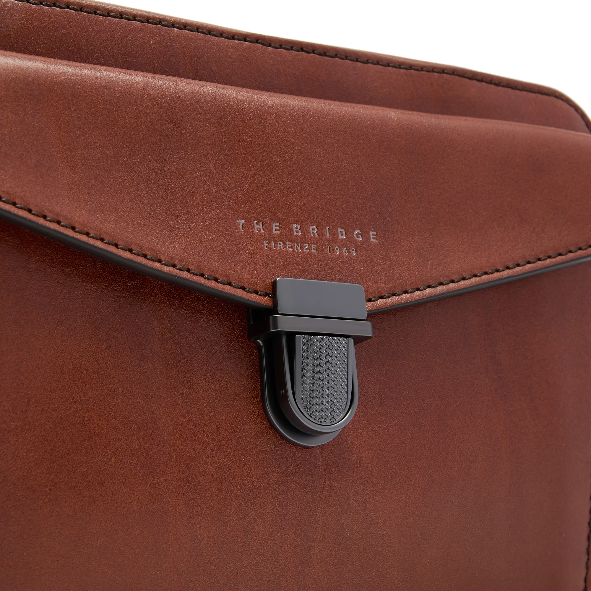 Men’s leather crossbody bag - Image 5
